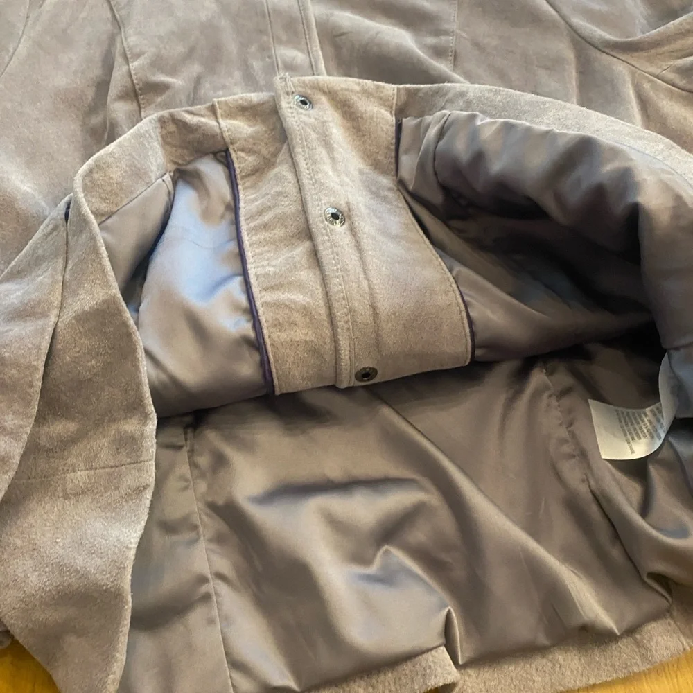 Women’s Gray Leather Suede Peplum Lined Jacket New Size M-L Pretty!